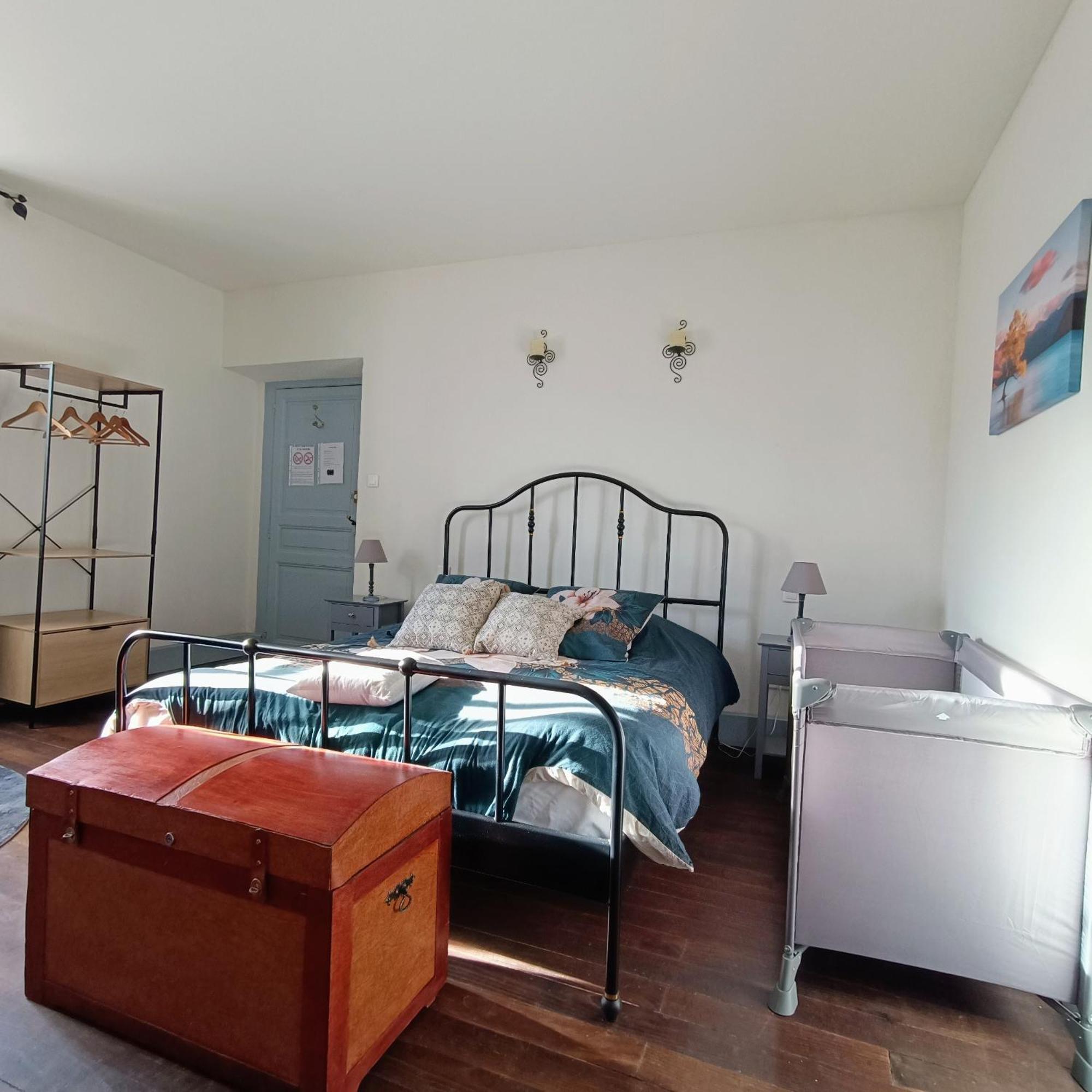 Baladous Bed & Breakfast Montgaillard-de-Salies Room photo