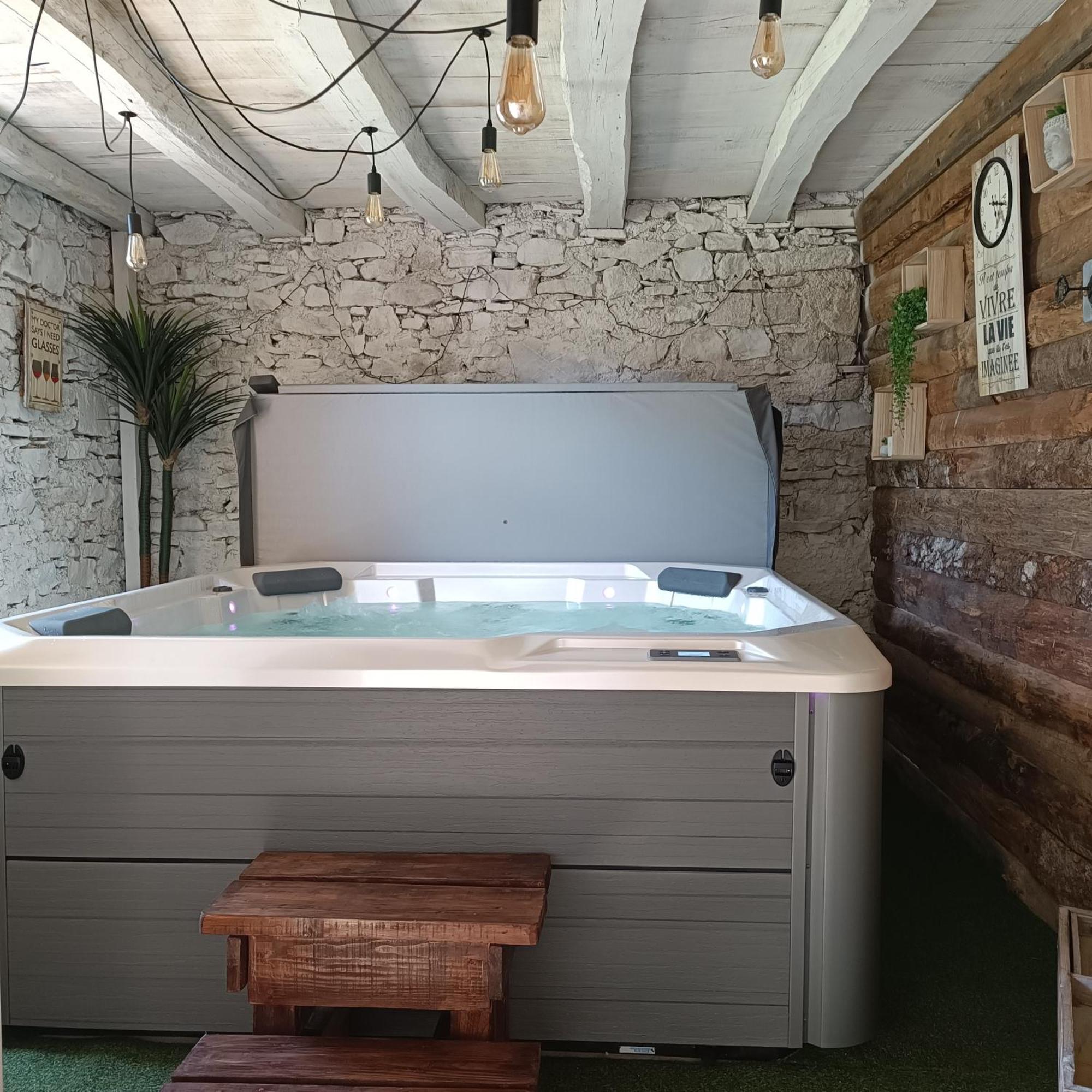 Baladous Bed & Breakfast Montgaillard-de-Salies Exterior photo